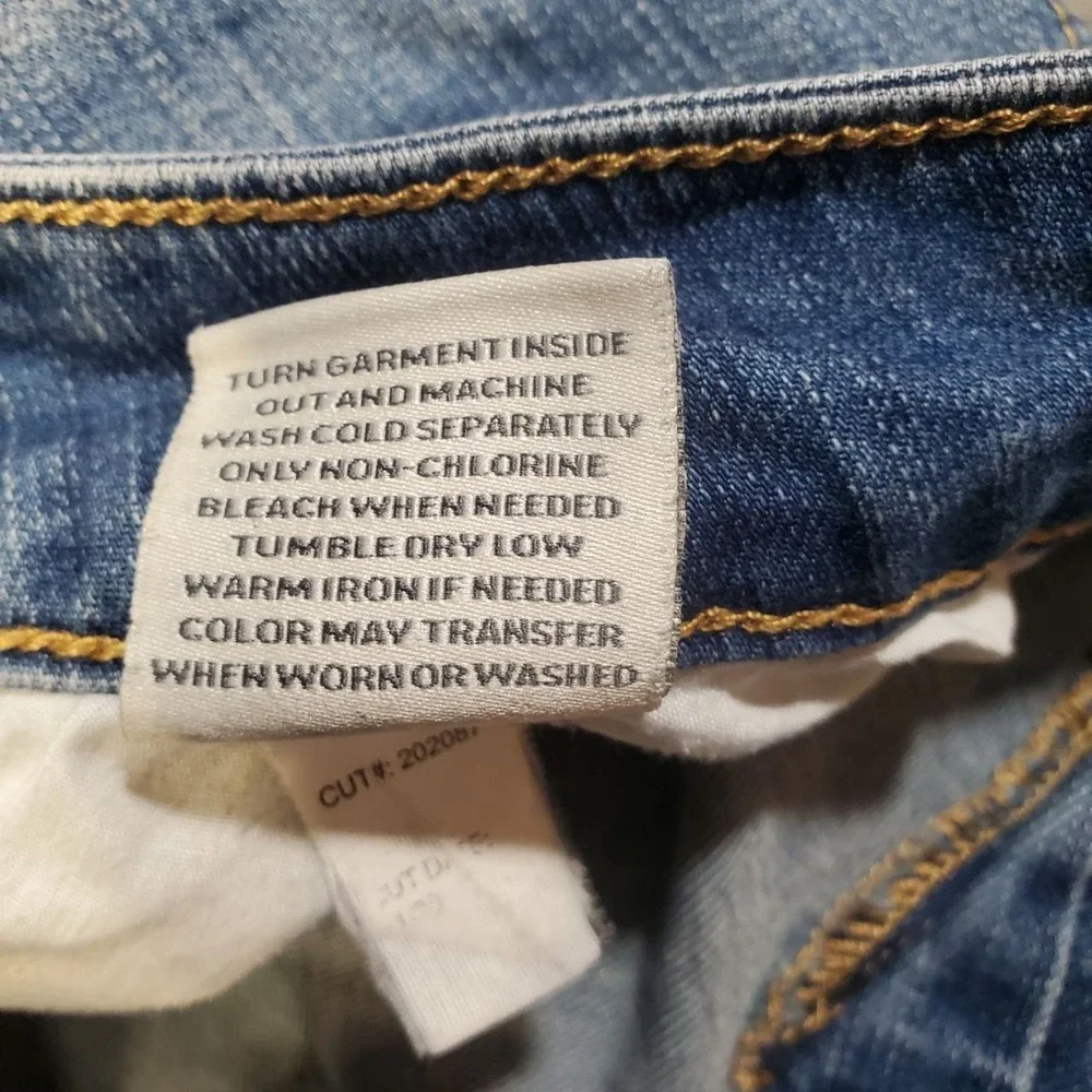 Torrid Feel The Fit Vintage Stretch Denim Bermuda Shorts Women 24W Blue Utility